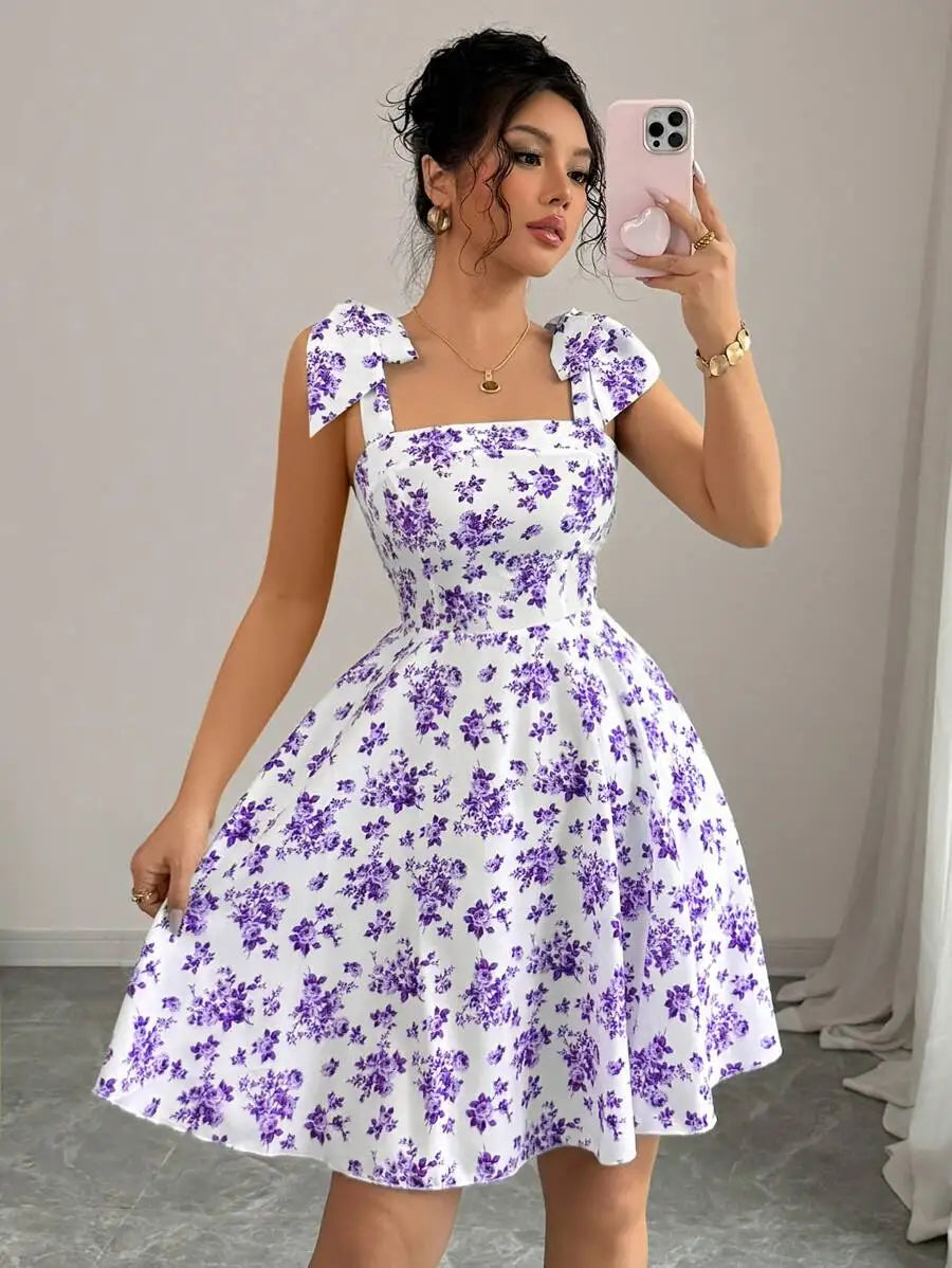 Vestido Línea A Moño Floral